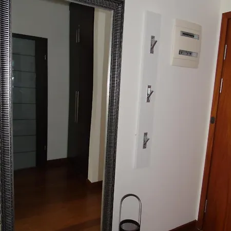 19 Delux- Blizej Zdroju *