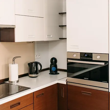 19 Delux- Blizej Zdroju *