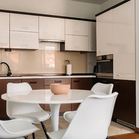 19 Delux- Blizej Zdroju Polanica-Zdrój