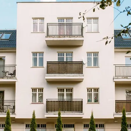 19 Delux- Blizej Zdroju