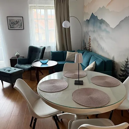 19 Delux- Blizej Zdroju *