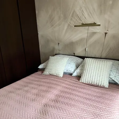 19 Delux- Blizej Zdroju Polanica-Zdroj