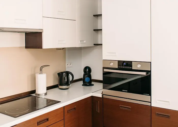 19 Delux- Blizej Zdroju *